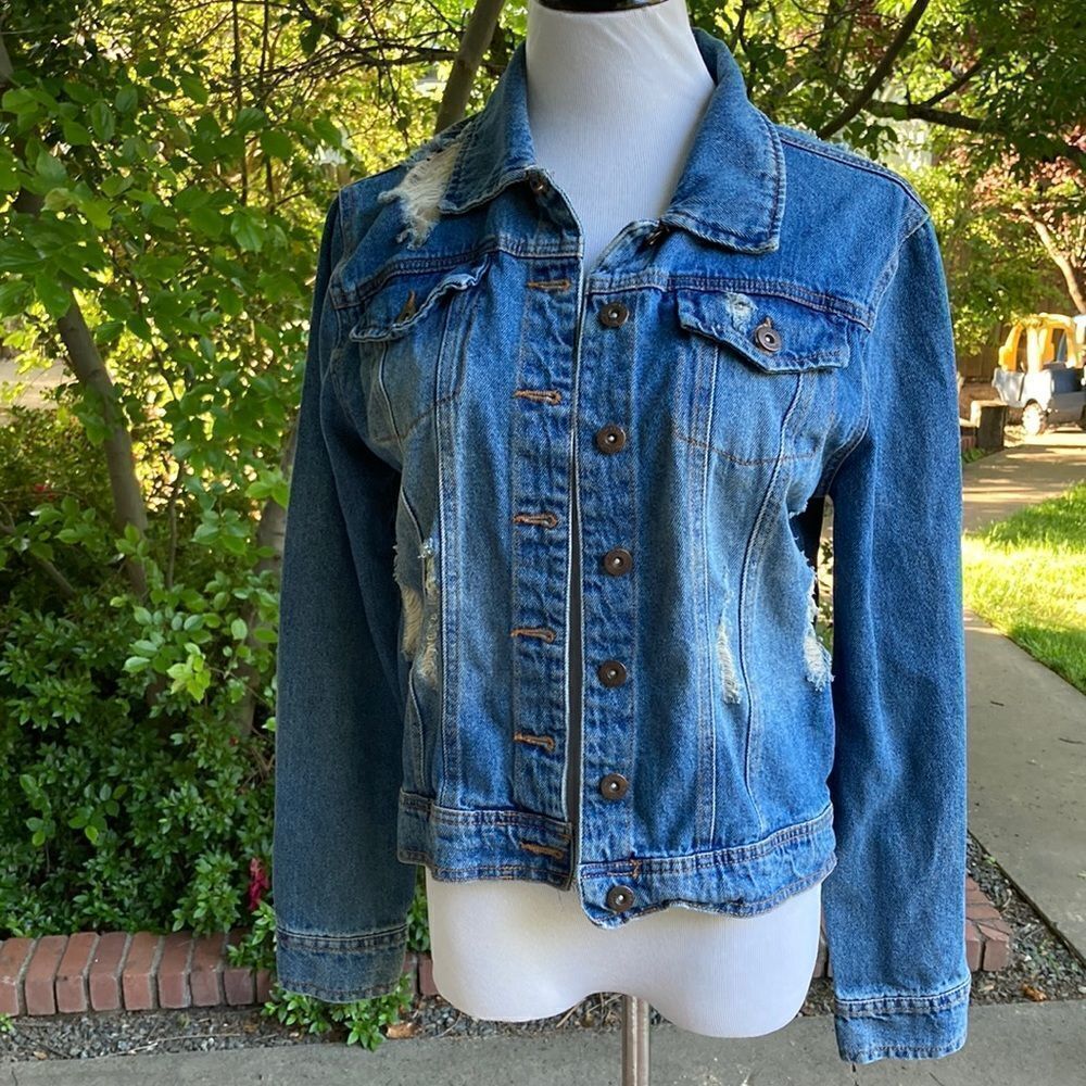 Marci Distressed Long Sleeve Jean Jacket Size Medium